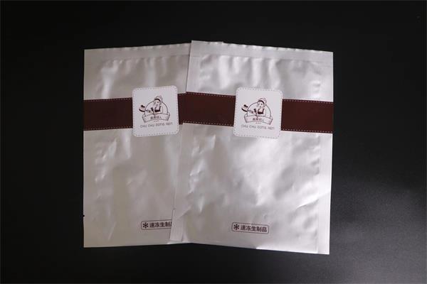 濟南塑料袋食品袋可以防潮嗎？